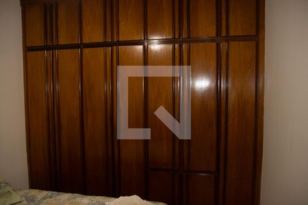 Casa à venda com 390m², 6 quartos e 4 vagas Casa à venda com 390m², 6 quartos e 4 vagasSuíte 02