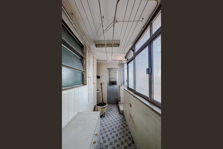 Apartamento à venda com 93m², 3 quartos e 1 vagaÁrea de Serviço