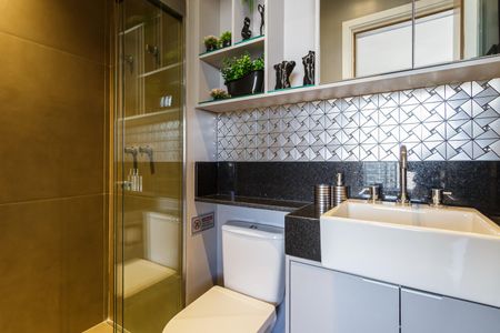 Studio para alugar com 46m², 1 quarto e 1 vaga Studio para alugar com 46m², 1 quarto e 1 vagaBanheiro