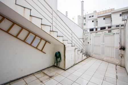 Garagem de casa à venda com 3 quartos, 182m² em Vila Alice, Santo André