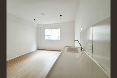 Apartamento para alugar com 21m², 1 quarto e sem vaga Apartamento para alugar com 21m², 1 quarto e sem vagaSala/Quarto