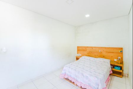 Casa para alugar com 125m², 2 quartos e 2 vagasSuíte 2