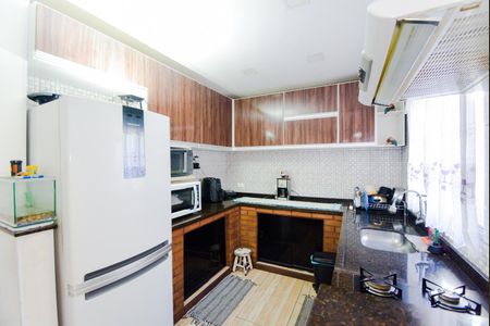 Casa para alugar com 125m², 2 quartos e 2 vagasCozinha