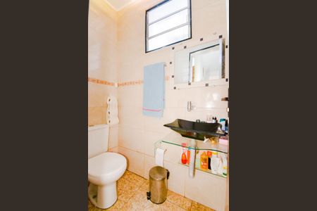 Casa para alugar com 125m², 2 quartos e 2 vagasLavabo