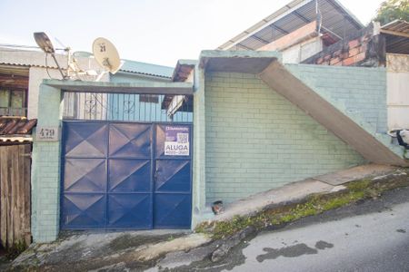 Casa para alugar com 120m², 3 quartos e 4 vagas Casa para alugar com 120m², 3 quartos e 4 vagasFachada
