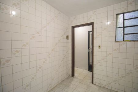 Casa para alugar com 120m², 3 quartos e 4 vagas Casa para alugar com 120m², 3 quartos e 4 vagasCozinha