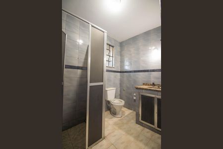 Casa para alugar com 120m², 3 quartos e 4 vagas Casa para alugar com 120m², 3 quartos e 4 vagasBanheiro 2