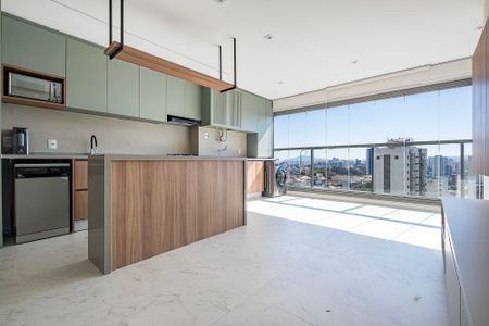 Sala/Cozinha de apartamento à venda com 1 quarto, 51m² em Vila Anglo Brasileira, São Paulo