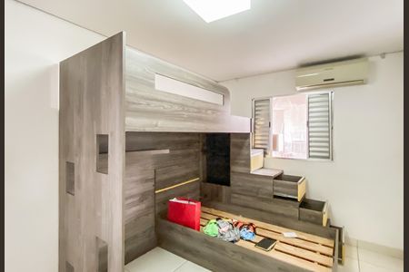 Apartamento para alugar com 60m², 2 quartos e 1 vaga Apartamento para alugar com 60m², 2 quartos e 1 vagaQuarto 2