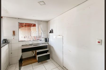 Apartamento para alugar com 60m², 2 quartos e 1 vaga Apartamento para alugar com 60m², 2 quartos e 1 vagaCozinha