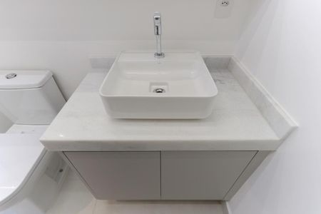 Apartamento para alugar com 47m², 1 quarto e sem vaga Apartamento para alugar com 47m², 1 quarto e sem vagaBanheiro da suíte