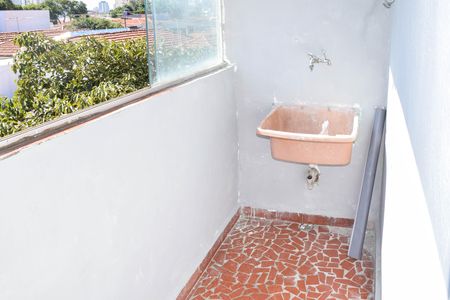 Casa para alugar com 74m², 2 quartos e sem vaga Casa para alugar com 74m², 2 quartos e sem vagaArea de serviço do Salão
