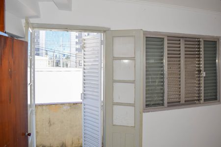 Casa para alugar com 74m², 2 quartos e sem vaga Casa para alugar com 74m², 2 quartos e sem vagaQuarto 1