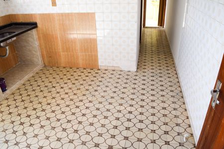 Casa para alugar com 74m², 2 quartos e sem vaga Casa para alugar com 74m², 2 quartos e sem vagaCozinha