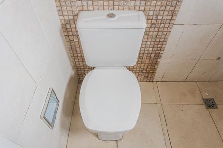 Apartamento à venda com 71m², 3 quartos e sem vaga Apartamento à venda com 71m², 3 quartos e sem vagaBanheiro