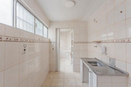 Cozinha de apartamento à venda com 3 quartos, 71m² em Alto de Pinheiros, São Paulo