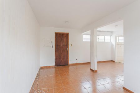 Sala de apartamento à venda com 3 quartos, 71m² em Alto de Pinheiros, São Paulo
