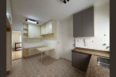 Apartamento à venda com 125m², 3 quartos e 1 vaga