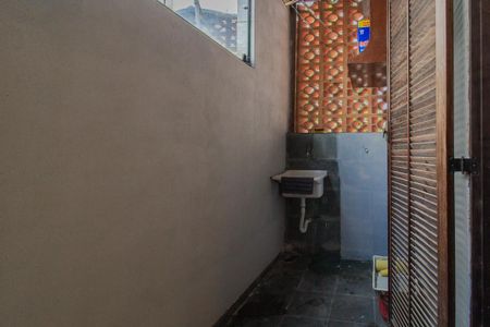 Casa para alugar com 150m², 2 quartos e 2 vagas