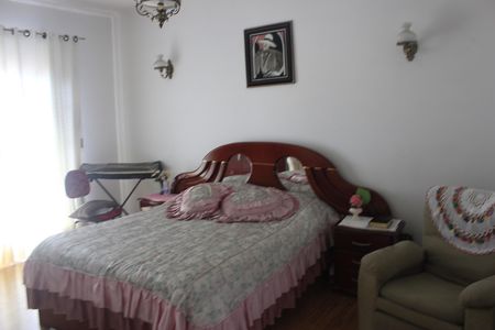 Casa à venda com 420m², 4 quartos e 4 vagasSuíte 1