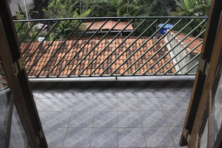 Casa à venda com 420m², 4 quartos e 4 vagasVaranda 1