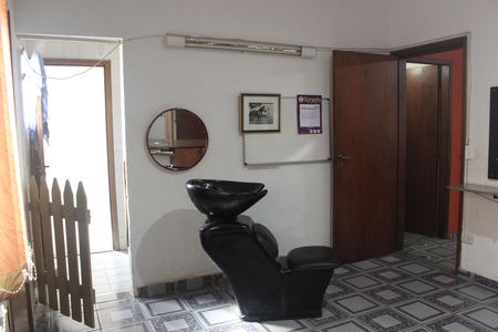 Casa à venda com 420m², 4 quartos e 4 vagasEscritório