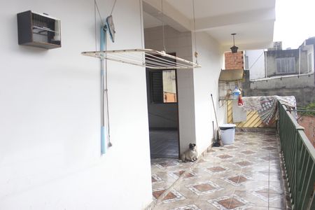 Casa à venda com 420m², 4 quartos e 4 vagasVaranda 2