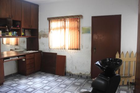Casa à venda com 420m², 4 quartos e 4 vagasEscritório