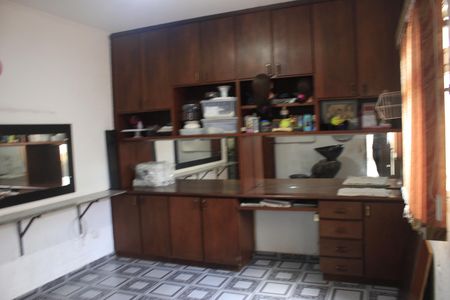 Casa à venda com 420m², 4 quartos e 4 vagasEscritório