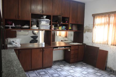 Casa à venda com 420m², 4 quartos e 4 vagasEscritório