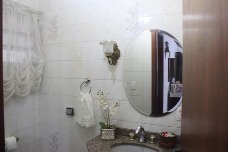 Casa à venda com 420m², 4 quartos e 4 vagasLavabo