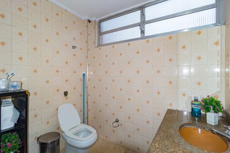 Apartamento à venda com 100m², 2 quartos e sem vaga Apartamento à venda com 100m², 2 quartos e sem vagaBanheiro