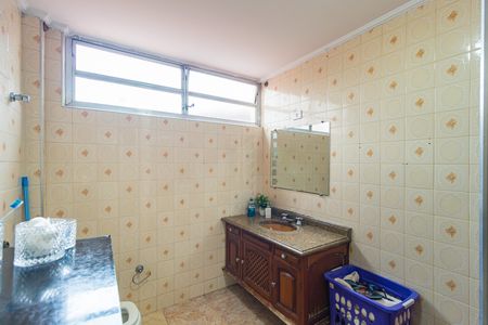 Banheiro de apartamento para alugar com 2 quartos, 100m² em Brás, São Paulo