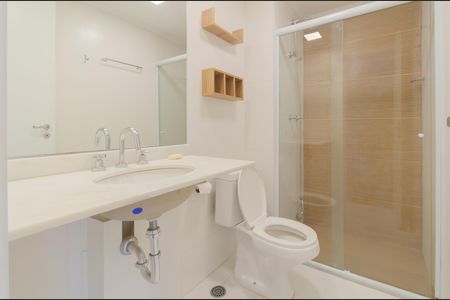 Apartamento para alugar com 45m², 1 quarto e 1 vaga Apartamento para alugar com 45m², 1 quarto e 1 vagaBanheiro