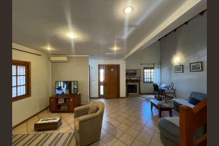 Casa à venda com 2 quartos, 190m² em Feitoria Seller, São Leopoldo
