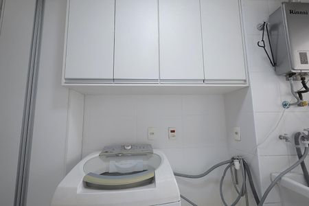 Apartamento à venda com 92m², 2 quartos e 1 vaga Apartamento à venda com 92m², 2 quartos e 1 vagaÁrea de Serviço