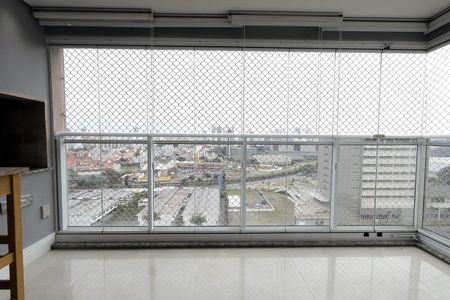 Apartamento à venda com 92m², 2 quartos e 1 vaga Apartamento à venda com 92m², 2 quartos e 1 vagaSacada