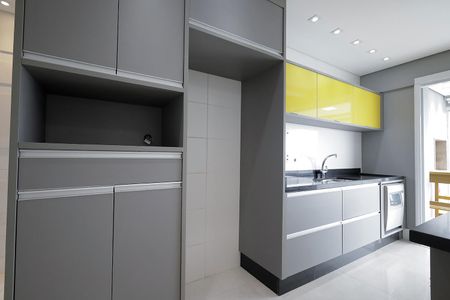 Apartamento à venda com 92m², 2 quartos e 1 vaga Apartamento à venda com 92m², 2 quartos e 1 vagaCozinha