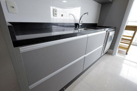 Apartamento à venda com 92m², 2 quartos e 1 vaga Apartamento à venda com 92m², 2 quartos e 1 vagaCozinha