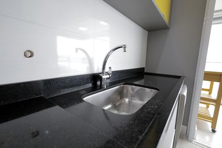 Apartamento à venda com 92m², 2 quartos e 1 vaga Apartamento à venda com 92m², 2 quartos e 1 vagaCozinha