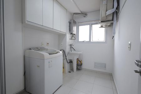 Apartamento à venda com 92m², 2 quartos e 1 vaga Apartamento à venda com 92m², 2 quartos e 1 vagaÁrea de Serviço