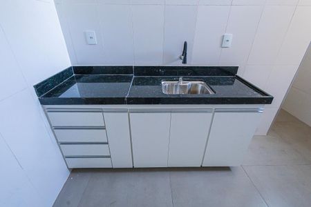 cozinha de apartamento à venda com 2 quartos, 72m² em São Tomaz, Belo Horizonte