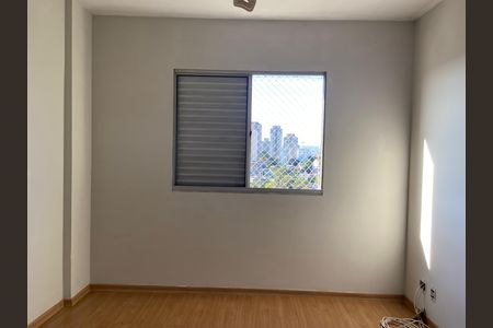 Apartamento para alugar com 76m², 3 quartos e 2 vagas Apartamento para alugar com 76m², 3 quartos e 2 vagasQuarto 2