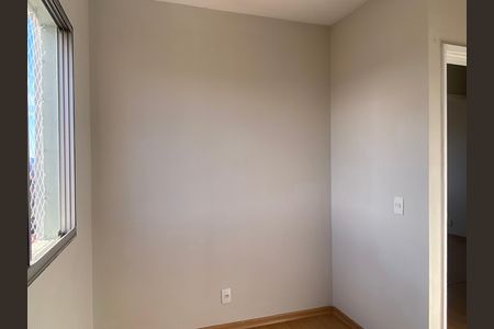 Apartamento para alugar com 76m², 3 quartos e 2 vagas Apartamento para alugar com 76m², 3 quartos e 2 vagasQuarto 3