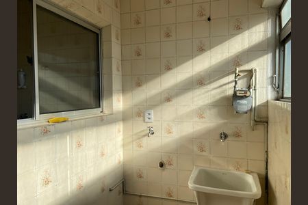 Apartamento para alugar com 76m², 3 quartos e 2 vagas Apartamento para alugar com 76m², 3 quartos e 2 vagasÁrea de Serviço
