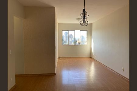 Apartamento para alugar com 76m², 3 quartos e 2 vagas Apartamento para alugar com 76m², 3 quartos e 2 vagasSala