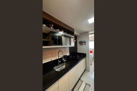 Apartamento à venda com 66m², 2 quartos e 1 vaga Apartamento à venda com 66m², 2 quartos e 1 vagaCozinha