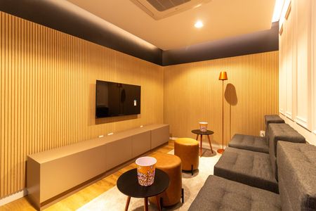 Apartamento para alugar com 78m², 2 quartos e 1 vaga Apartamento para alugar com 78m², 2 quartos e 1 vagaÁrea comum - Cinema