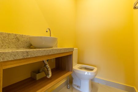 Lavabo de apartamento para alugar com 2 quartos, 78m² em Pinheiros, São Paulo