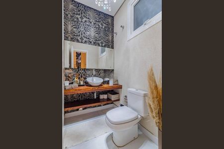Casa de condomínio para alugar com 290m², 3 quartos e 4 vagas Casa de condomínio para alugar com 290m², 3 quartos e 4 vagasBanheiro 2